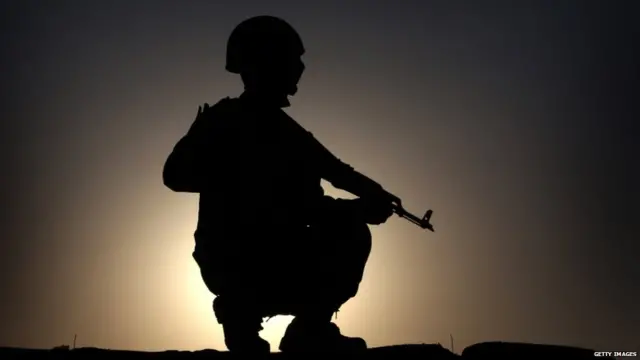 米軍 特殊部隊 イラク人 捕虜 ISは「残忍な敵」イラク・モスル奪還支援の米軍トップ - BBCニュース