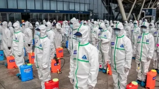 चीन के कर्मचारी