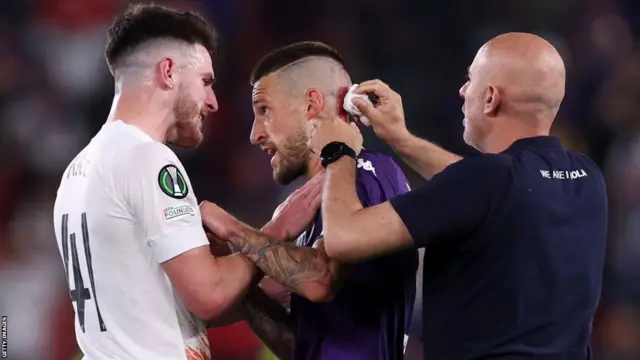 بيراغي يتلقى العلاج