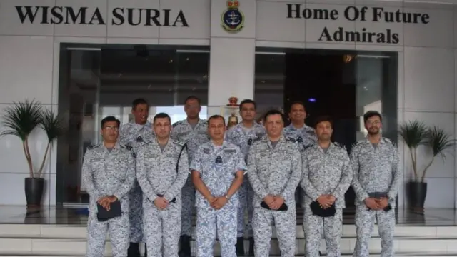 پاکستان بحریہ