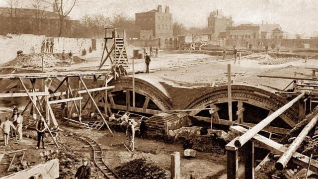 Obras do metrôestratégias para jogar roletaLondre no século 19