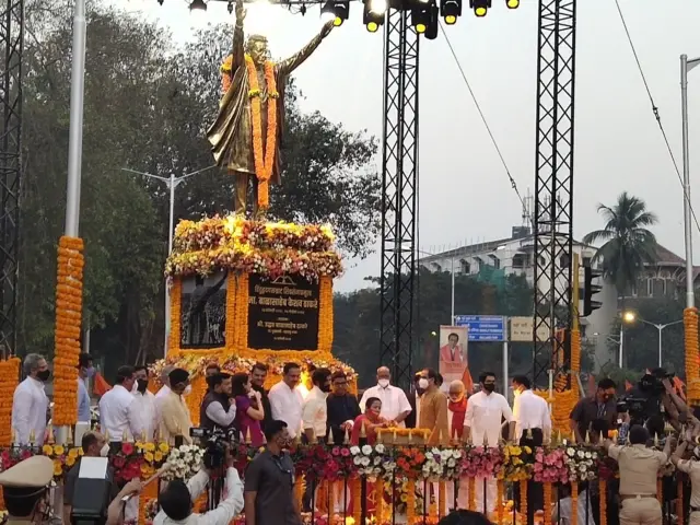 बाळासाहेब ठाकरे