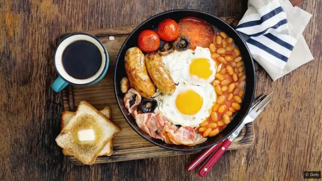 Une analyse a montré que les personnes qui font du petit déjeuner le repas le plus important sont plus susceptibles d'avoir un indice de masse corporelle plus faible.