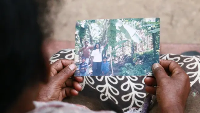 आदिवासी