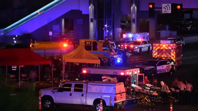 லாஸ் வேகஸ் சூதாட்ட விடுதி அருகே துப்பாக்கி சூடு