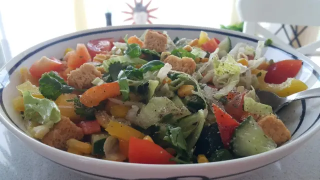 వెజిటేబుల్ సలాడ్