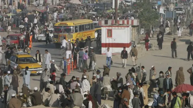 سوداګرۍ خونه وایي یوازې په تېرو شپږو میاشتو کې نژدې ۷۰ سوداګر تښتول شوي دي.