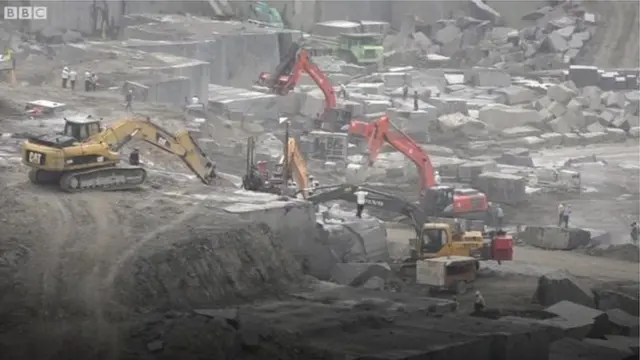 గ్రానైట్ తవ్వకాలు