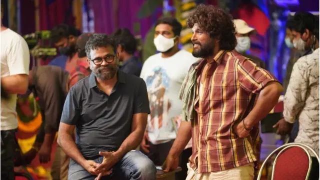 పుష్ప షూటింగ్ స్పాట్ లో దర్శకుడు సుకుమార్, అల్లు అర్జున్