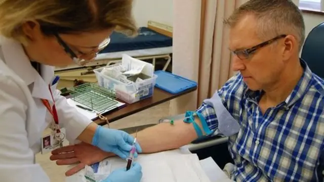 ปีเตอร์ โบวส์ ผู้สื่อข่าวบีบีซี