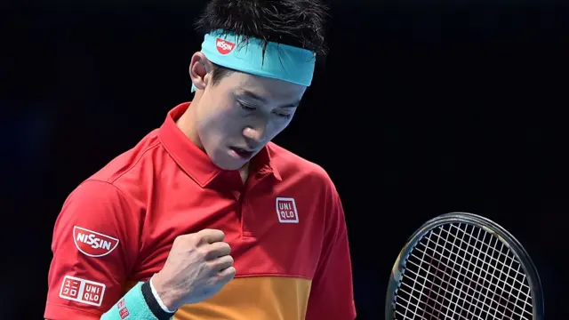 錦織圭がフェデラーに勝利、4年ぶり3度目 テニスATPファイナルズ - BBC