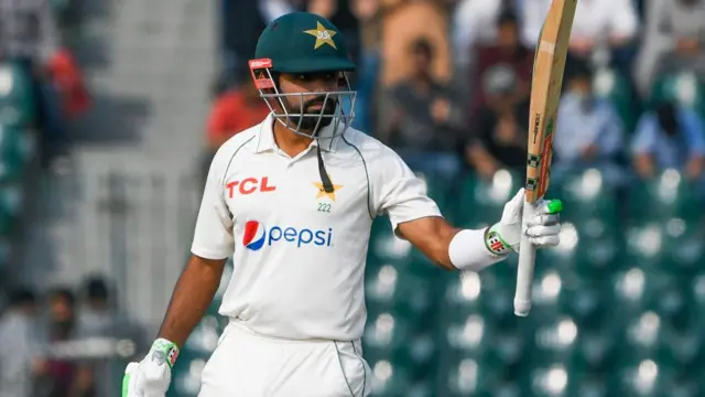 বাবর আজম, পাকিস্তান