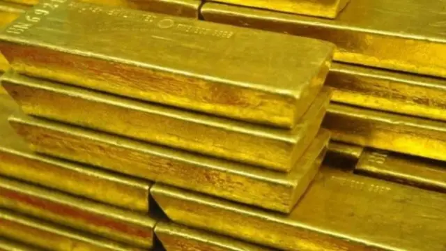 ప్రపంచంలో బంగారాన్ని అత్యధికంగా ఉత్పత్తి చేసే దేశాలు, కొనుగోలు చేసే దేశాలు భారత్, చైనాలే.