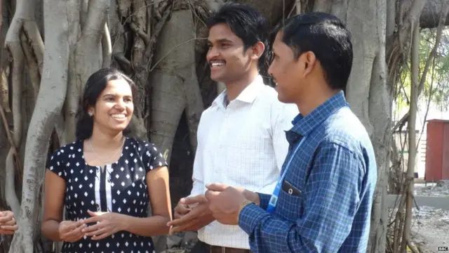 अम्रुता करवंदे