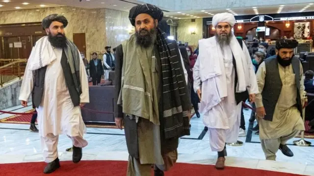 अफ़ग़ान शांति वार्ता में हिस्सा लेने वाले तालिबान के डिप्टी लीडर और मध्यस्थ मुल्ला अब्दुल गनी बरादर