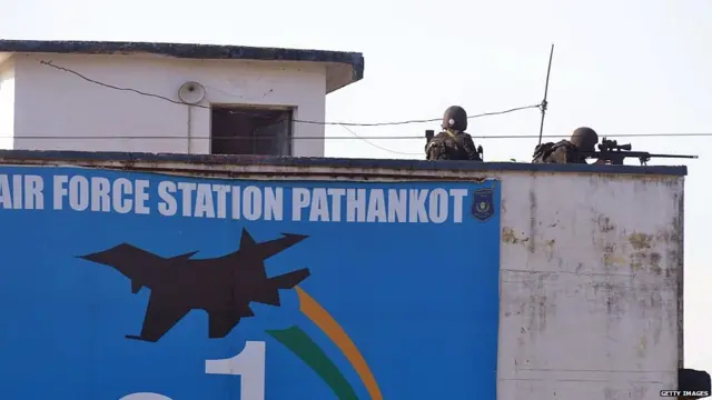 2016 ਦੇ ਜਨਵਰੀ ਮਹੀਨੇ 'ਚ ਪਠਾਨਕੋਟ ਦੇ ਫੌਜੀ ਬੇਸ ਉੱਪਰ ਹਮਲਾ