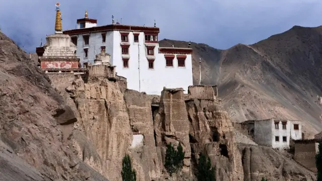 أحد دور العبادة