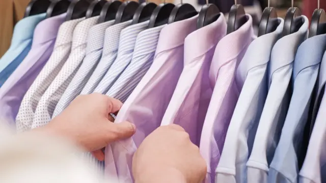 Selección de camisas.