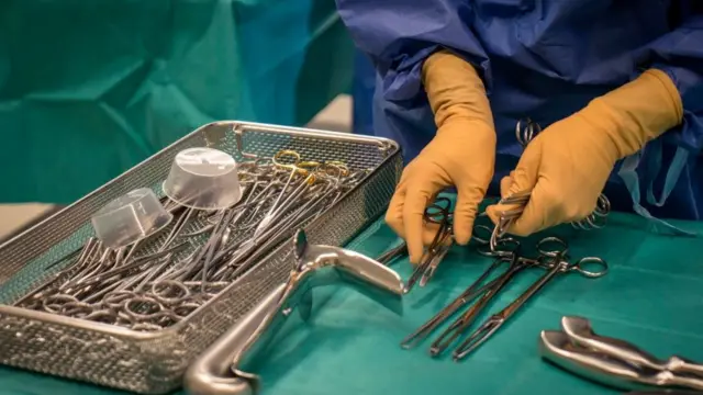 என் கருப்பையை அவர்கள் அகற்றிவிட்டார்கள் : தென்னாப்பிரிக்காவில் கட்டாய கருத்தடை சிகிச்சை