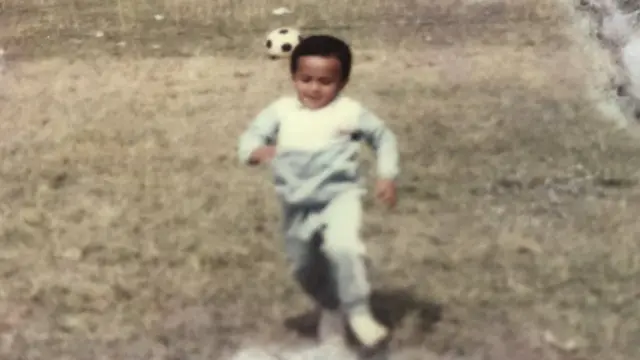 ছোটবেলায় ফুটবলের সাথেই বেশি সখ্য ছিল সাকিবের