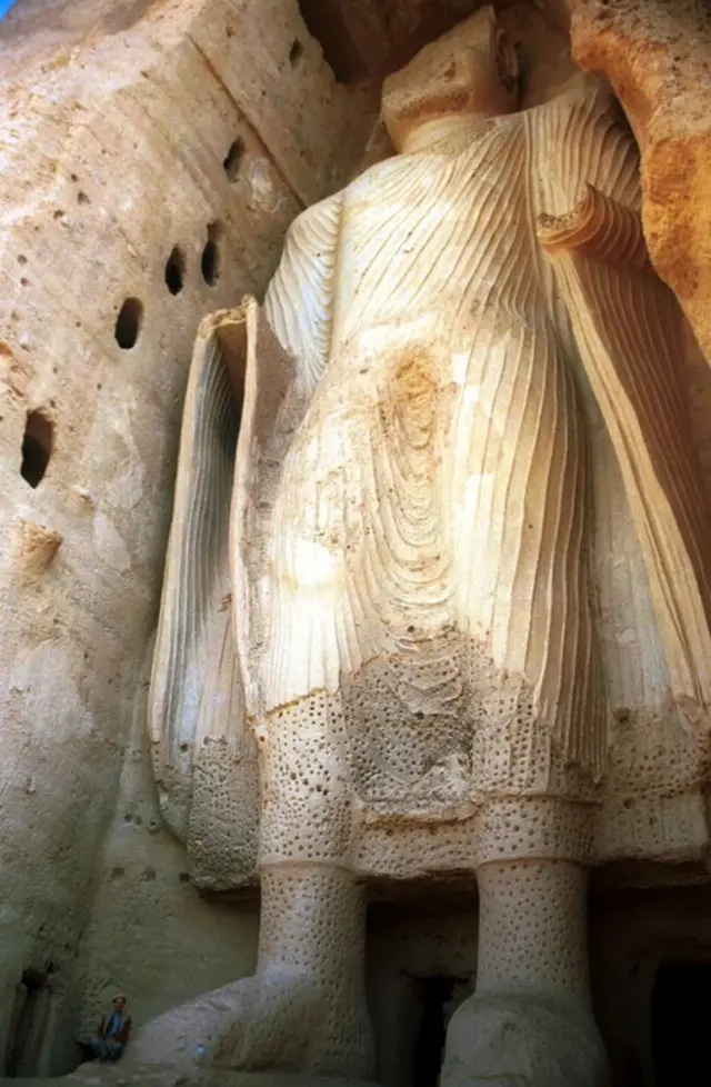 پیکره ۳۸ متری