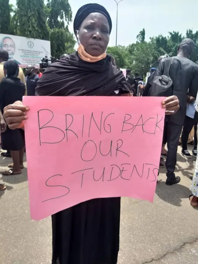 Awọn obi awọn akẹkọ ti wọn jigbe