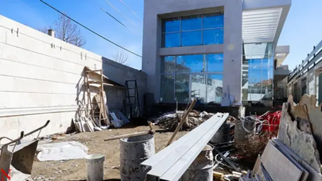 در اسفند ماه پارسال (۱۳۹۷) رسانه‌های رسمی در ایران تصاویری از تخریب ویلای خانم نعمت زاده منتشر کردند