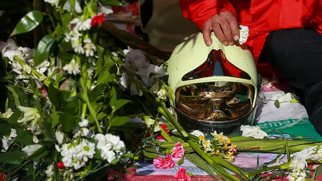 تشییع پیکر آتش نشانان