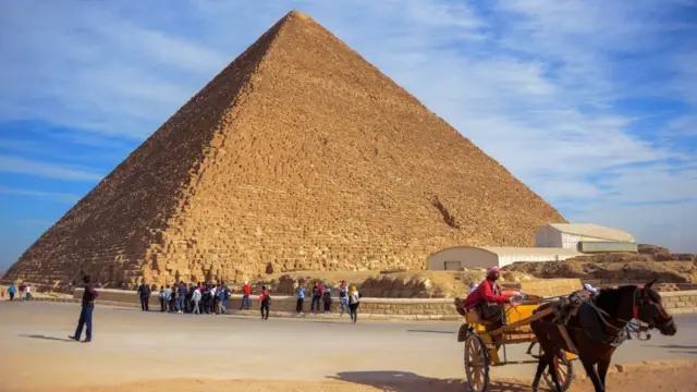 मिस्र का पिरामिड