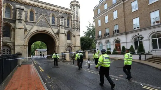 شرطة بريطانيا