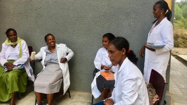 መምህር ለተብርሃን፡ "ን42 ዓመታት ዝምሃርኩ ኣይመስለንን"