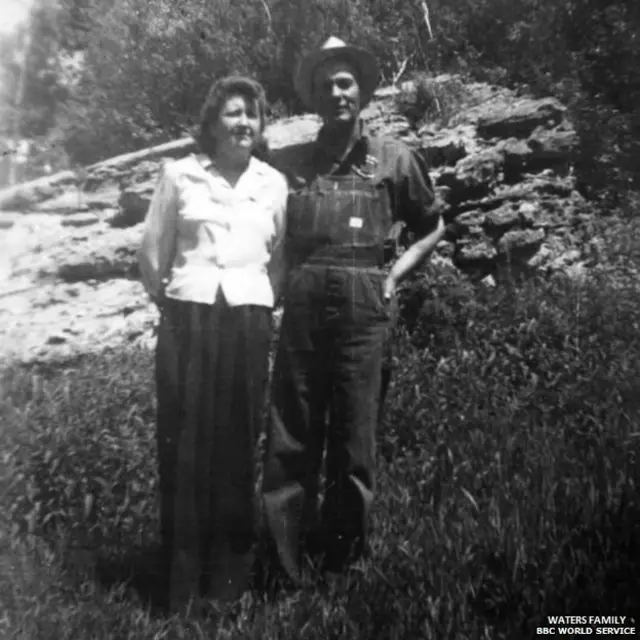 वॉटर्स दाम्पत्य