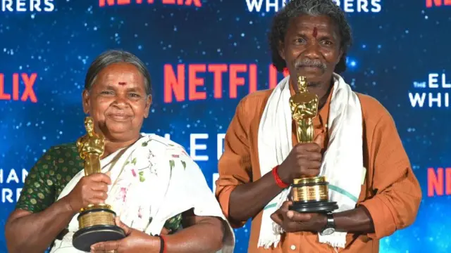 द एलीफेंट व्हीसपर्स