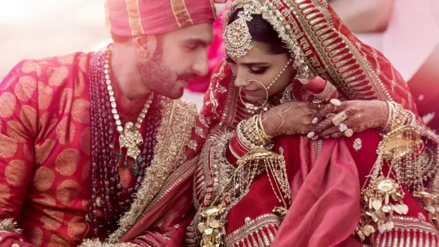 दीपिका पदुकोण आणि रणवीर सिंह यांच्या लग्नाचे पहिले फोटो