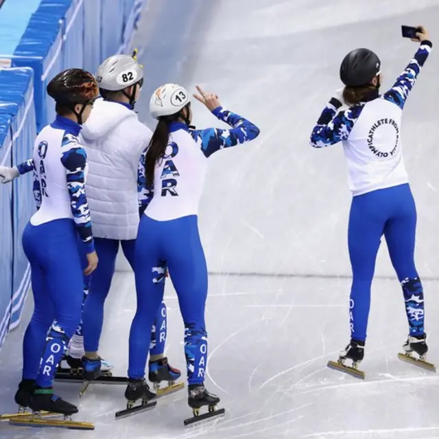 Las siglas del equipo OAR se ven claramente en los uniformes.