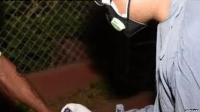 ਕੁਆਰੰਟੀਨ ਕੀਤੇ ਕਈ ਮਰੀਜ਼ਾਂ ਦੇ ਹੱਥਾਂ ਉੱਤੇ ਸਟੈਂਪ ਲਾਈ ਗਈ