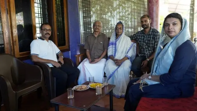 निलांबूर आयशा, धर्म, द्वेष, हिंसाचार,