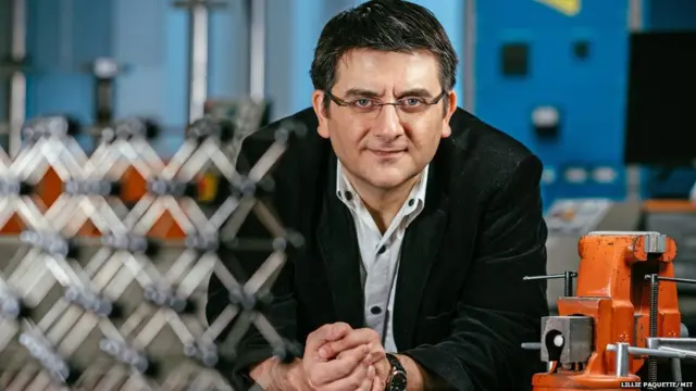 Prof Cem Tasan Cem Tasan is investigating metals containing structures that can resist the growth of tiny cracks