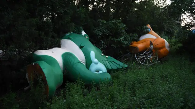 Mascotas de Beijing 2008 abandonadas