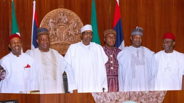 Ụfọdụ ndị ime obi gọọmentị Onyeisiala Buhari gara sonye n'emume ifeaka nke ikepazụ dịka ha gbarala arụkwaghịm n'ọrụ ha maka mmasị ha ịzọ ọchịchị na 2023