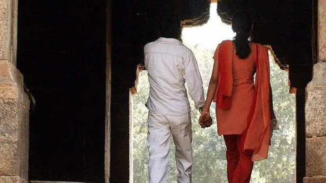 પ્રતીકાત્મક તસવીર