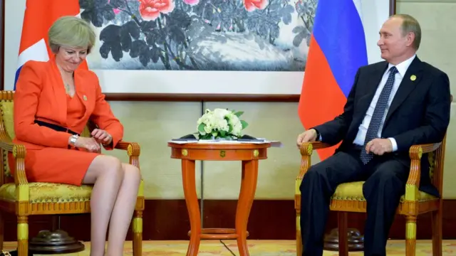 Theresa May na Vladamir Putin