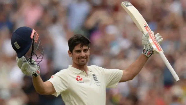 ઈંગ્લેન્ડના ક્રિકેટર એલિસ્ટર કૂક