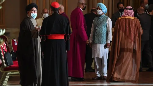 بعض المشاركين في لقاء "الإيمان والعلم: نحو مؤتمر الأمم المتحدة للتغيّر المناخي COP26"