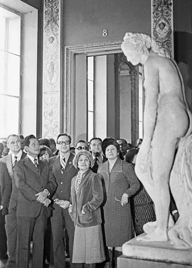 พล.อ. เกรียงศักดิ์ ชมะนันทน์ (ที่ 2 จากซ้าย) เยือนสหภาพโซเวียต ปี 2522