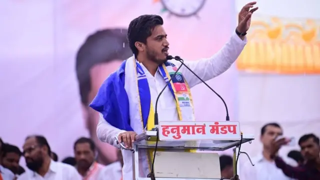 रोहित पवार