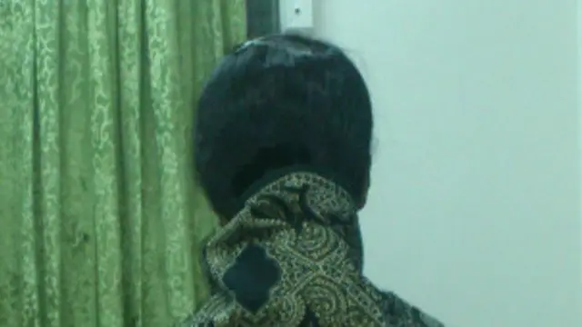 ঊর্ধ্বতন কর্মকর্তাকে জানালে কার্যকর ব্যবস্থা নেয়া হয়নি বলছেন একজন নারী