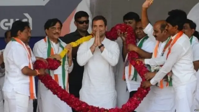 ਮੀਡੀਆ ਰਿਪੋਰਟਾਂ ਅਨੁਸਾਰ ਰਾਹੁਲ ਗਾਂਧੀ ਨੇ ਕਿਹਾ ਸੀ ਕਿ ਜਿਨ੍ਹਾਂ ਕਾਂਗਰਸੀਆਂ ਨੇ ਪਾਰਟੀ ਵਿੱਚ ਸੁਧਾਰ ਲਈ ਸੋਨੀਆ ਗਾਂਧੀ ਨੂੰ ਚਿੱਠੀ ਲਿਖੀ ਹੈ, ਉਹ ਭਾਜਪਾ ਨਾਲ ਮਿਲੇ ਹੋਏ ਹਨ।