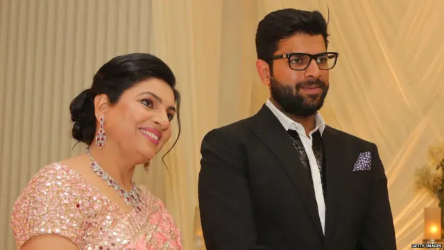 ਮਾਂ ਨੈਣਾ ਚੌਟਾਲਾ ਨਾਲ ਦਿਗਵਿਜੇ