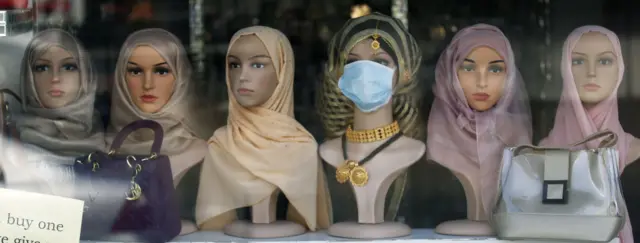 Ashaanguliitii maaskii godhatan